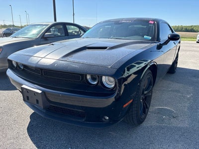 2016 Dodge Challenger SXT