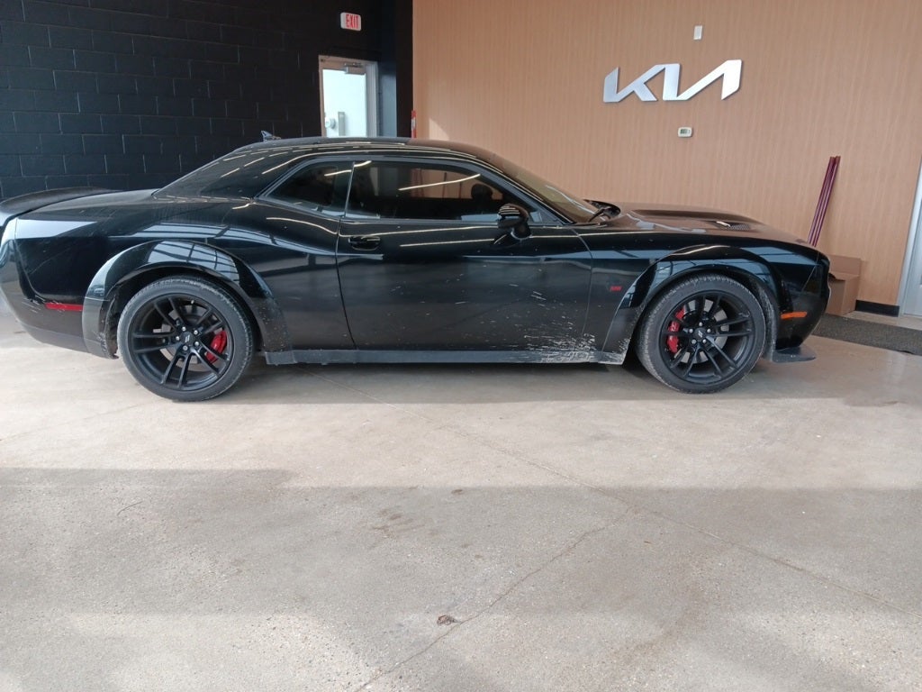 2022 Dodge Challenger R/T Scat Pack Widebody
