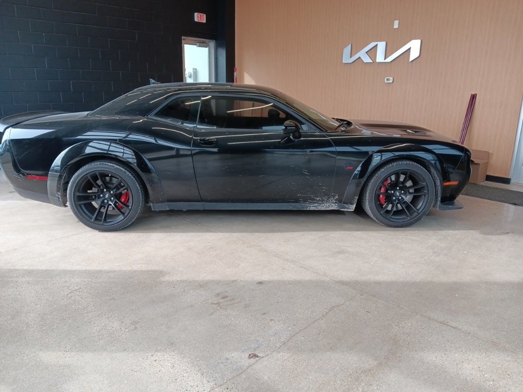2022 Dodge Challenger R/T Scat Pack Widebody