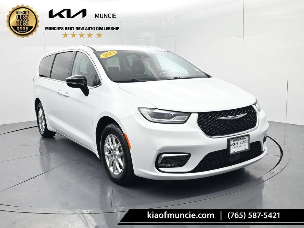 2024 Chrysler Pacifica