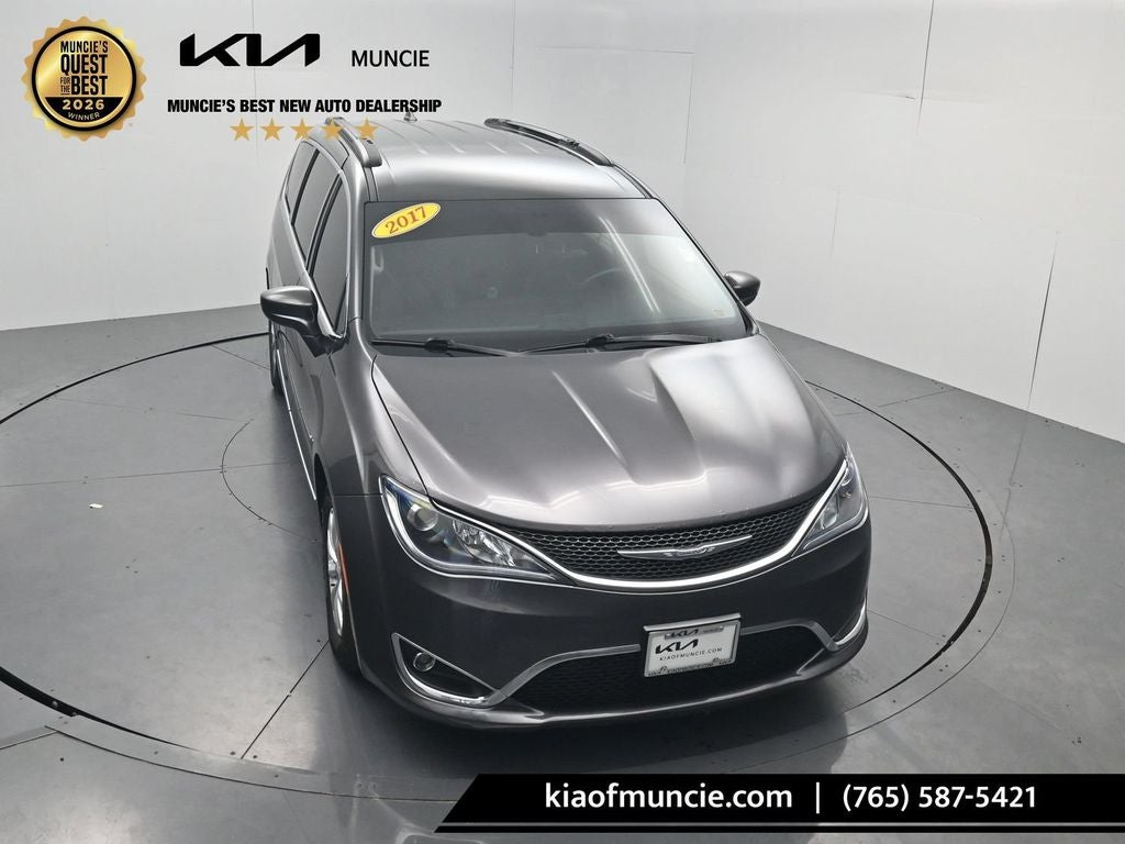 2017 Chrysler Pacifica Touring L