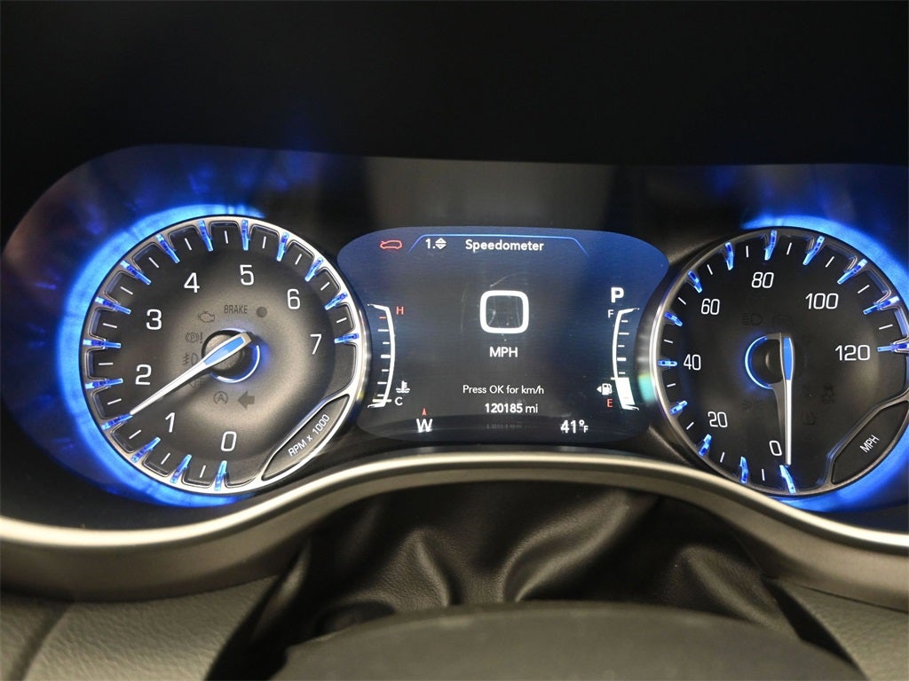 2022 Chrysler Pacifica Touring L