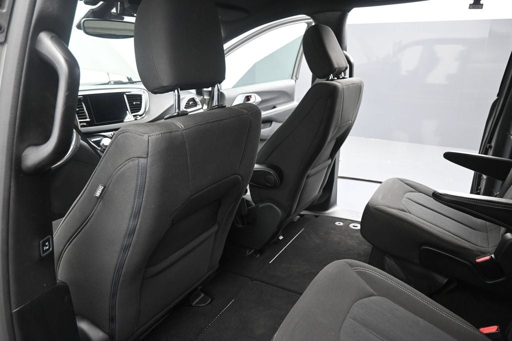 2020 Chrysler Pacifica Touring