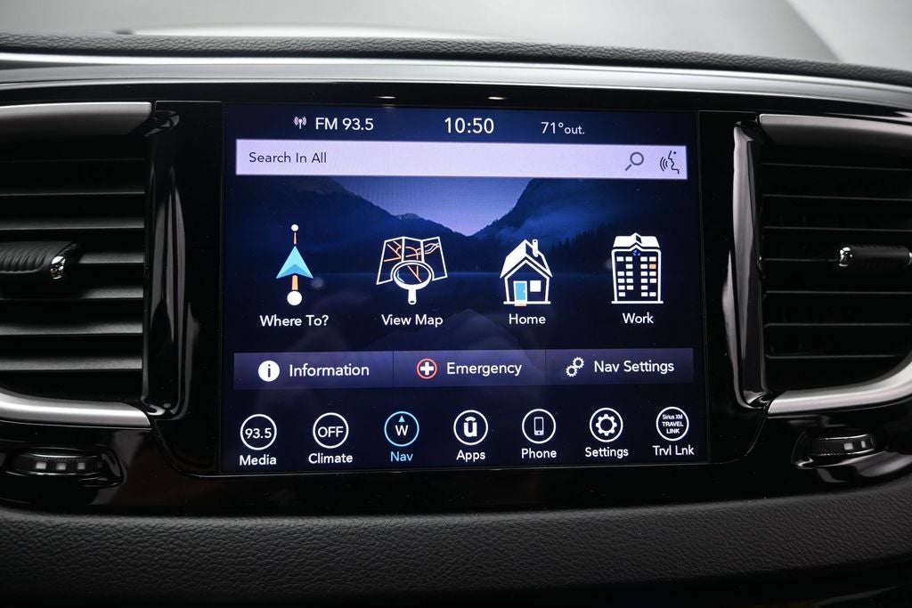 2020 Chrysler Pacifica Touring