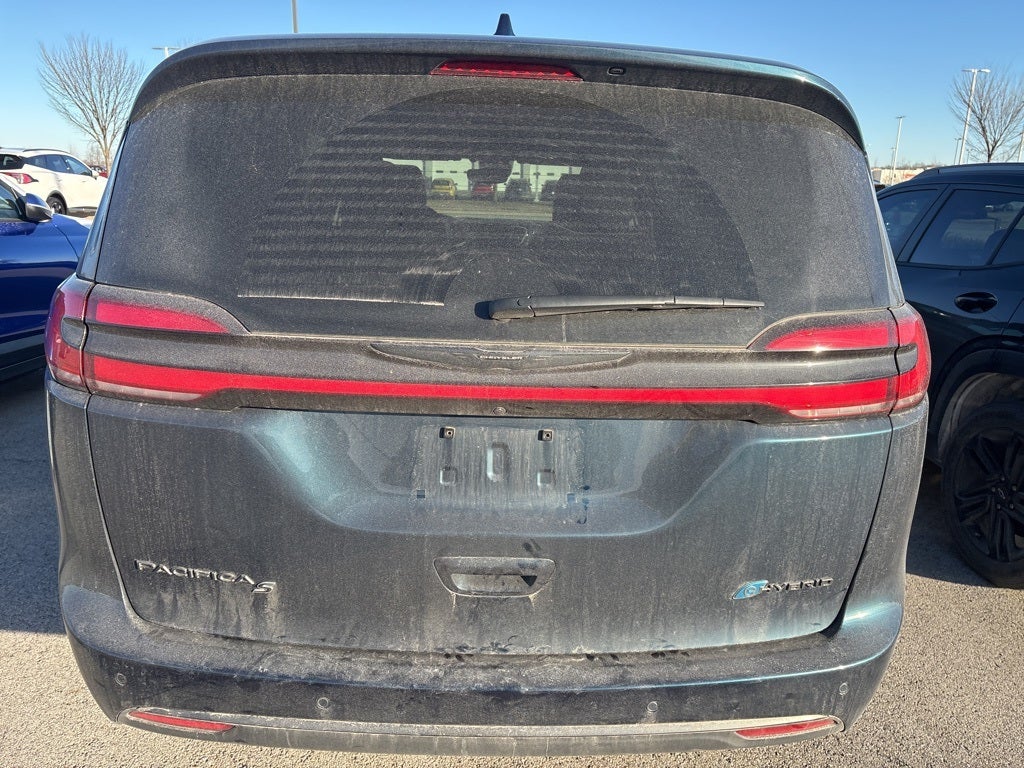 2022 Chrysler Pacifica Hybrid Limited