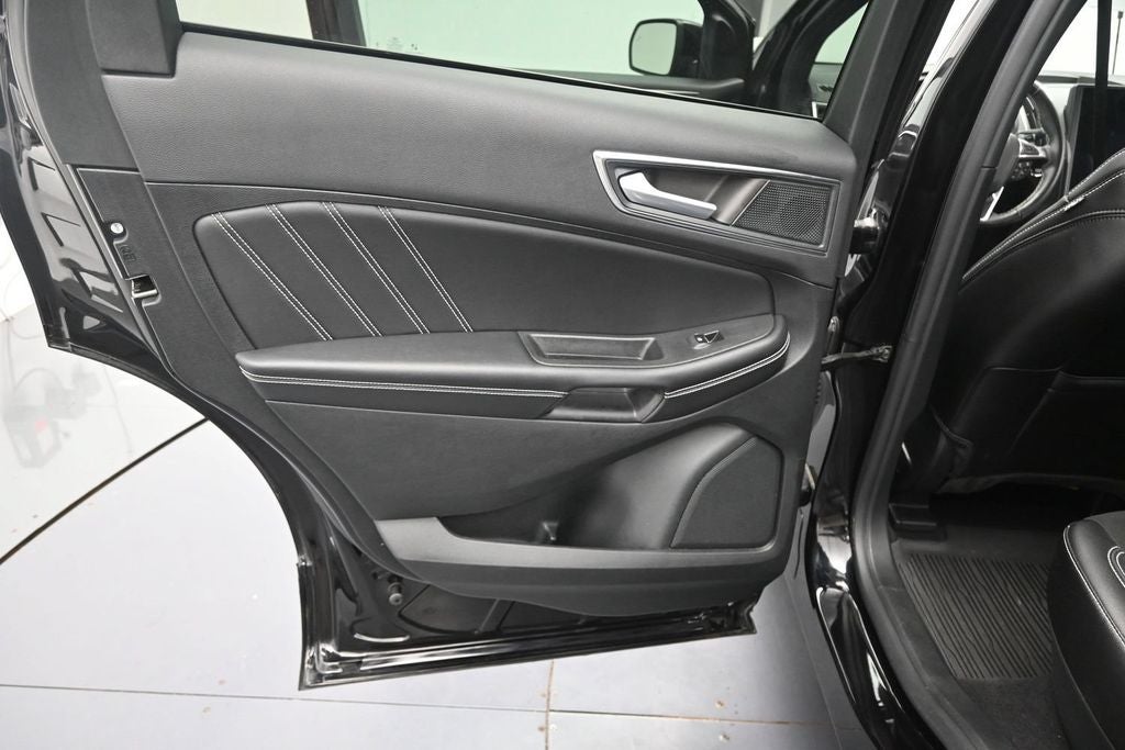 2023 Ford Edge ST