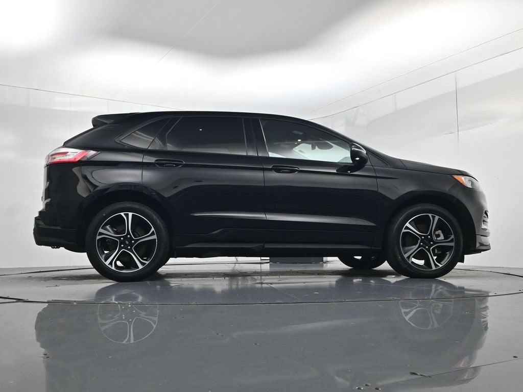 2023 Ford Edge ST