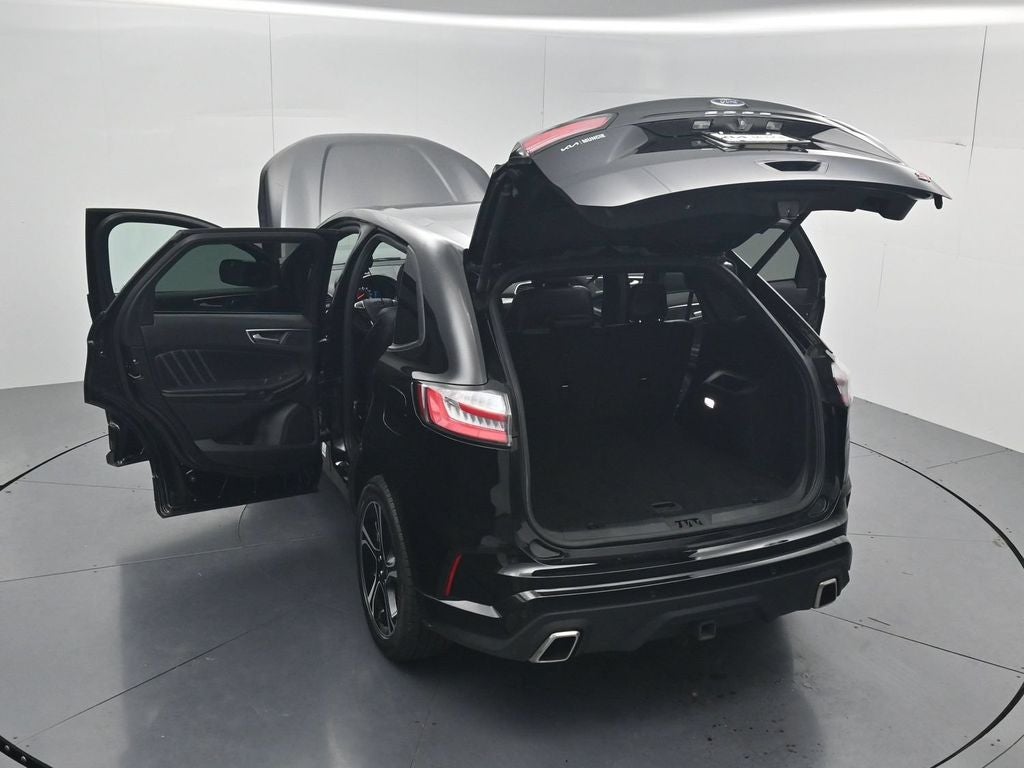 2023 Ford Edge ST