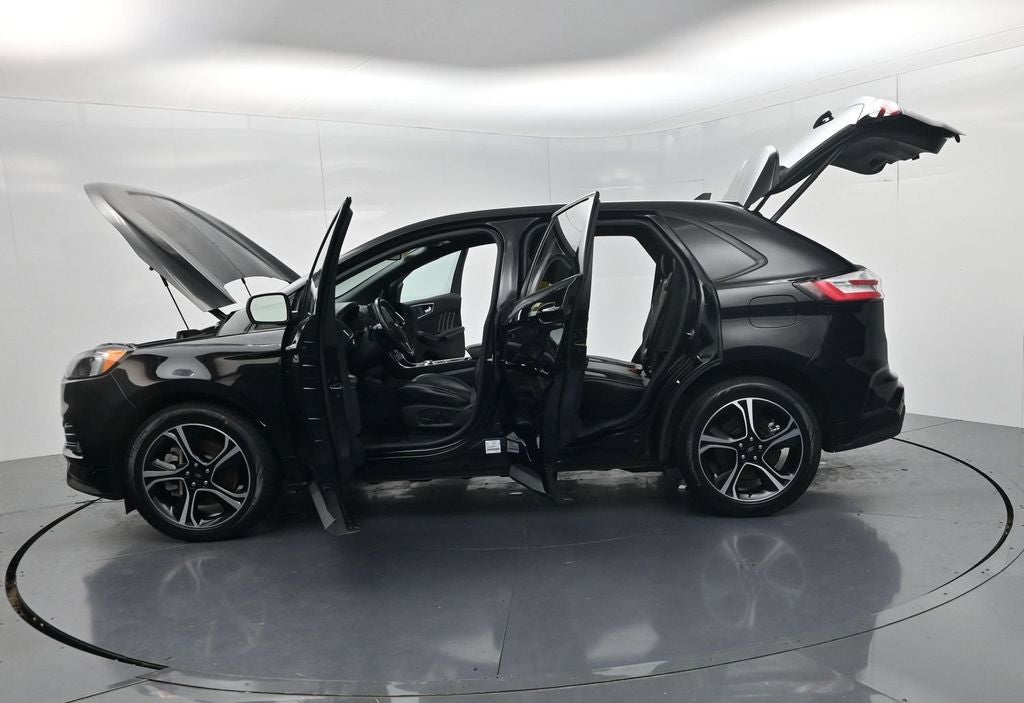 2023 Ford Edge ST