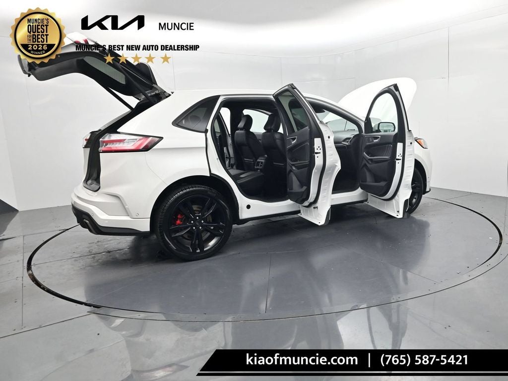 2020 Ford Edge ST