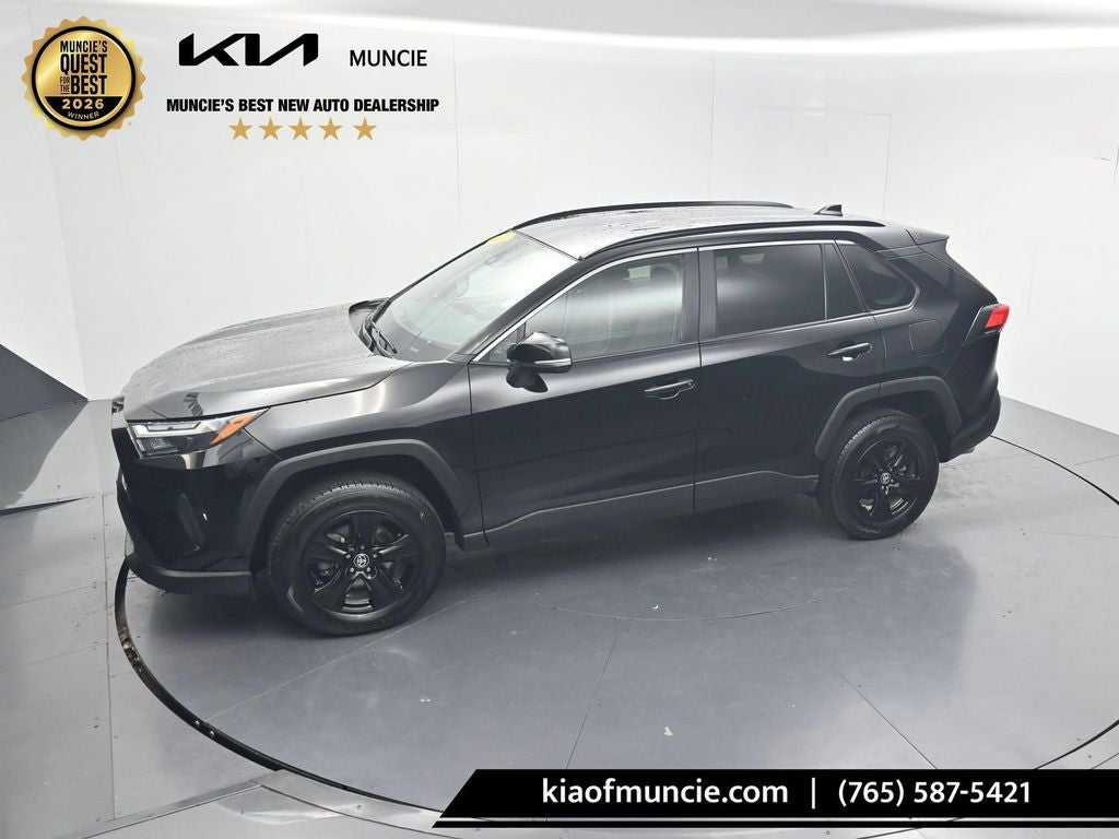 2024 Toyota RAV4 XLE