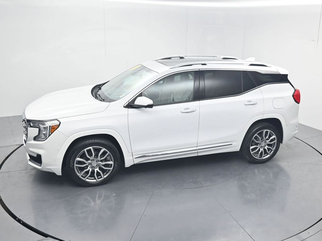 2023 GMC Terrain Denali