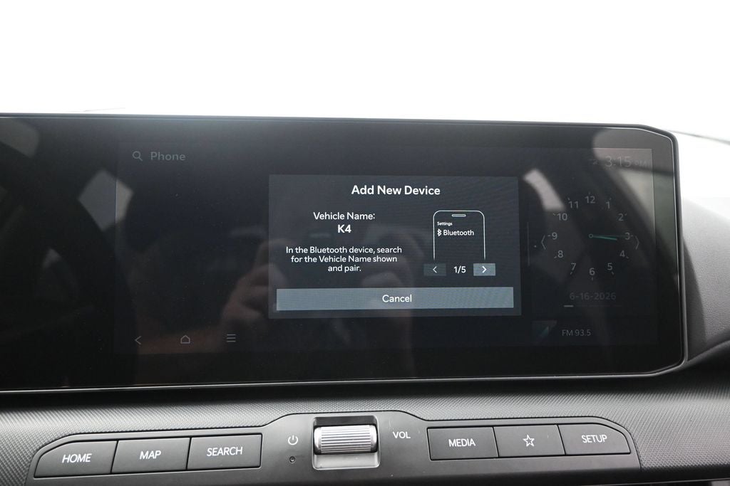 2026 Kia K4 LXS