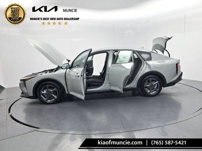 2026 Kia K4 LXS