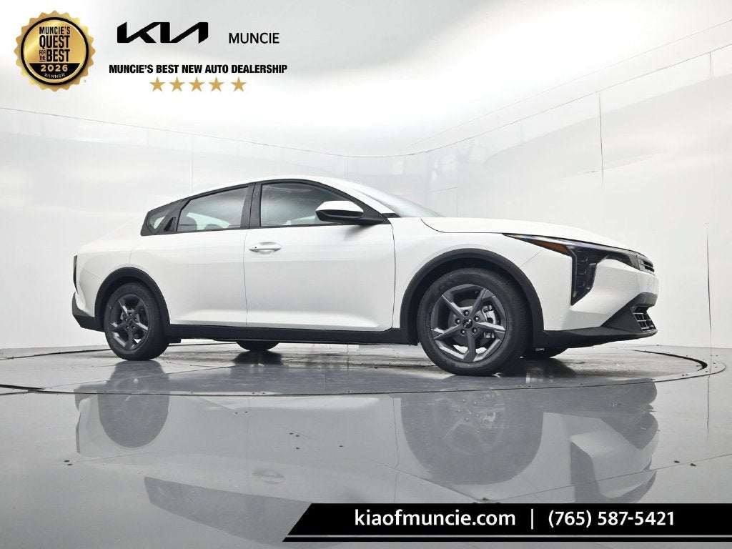 2026 Kia K4 LXS