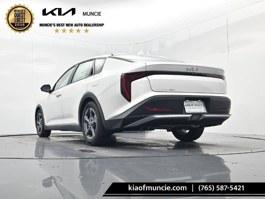 2026 Kia K4 LXS