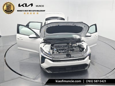 2026 Kia K4 LXS
