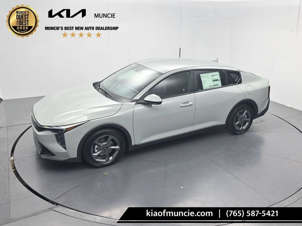 2026 Kia K4 LXS