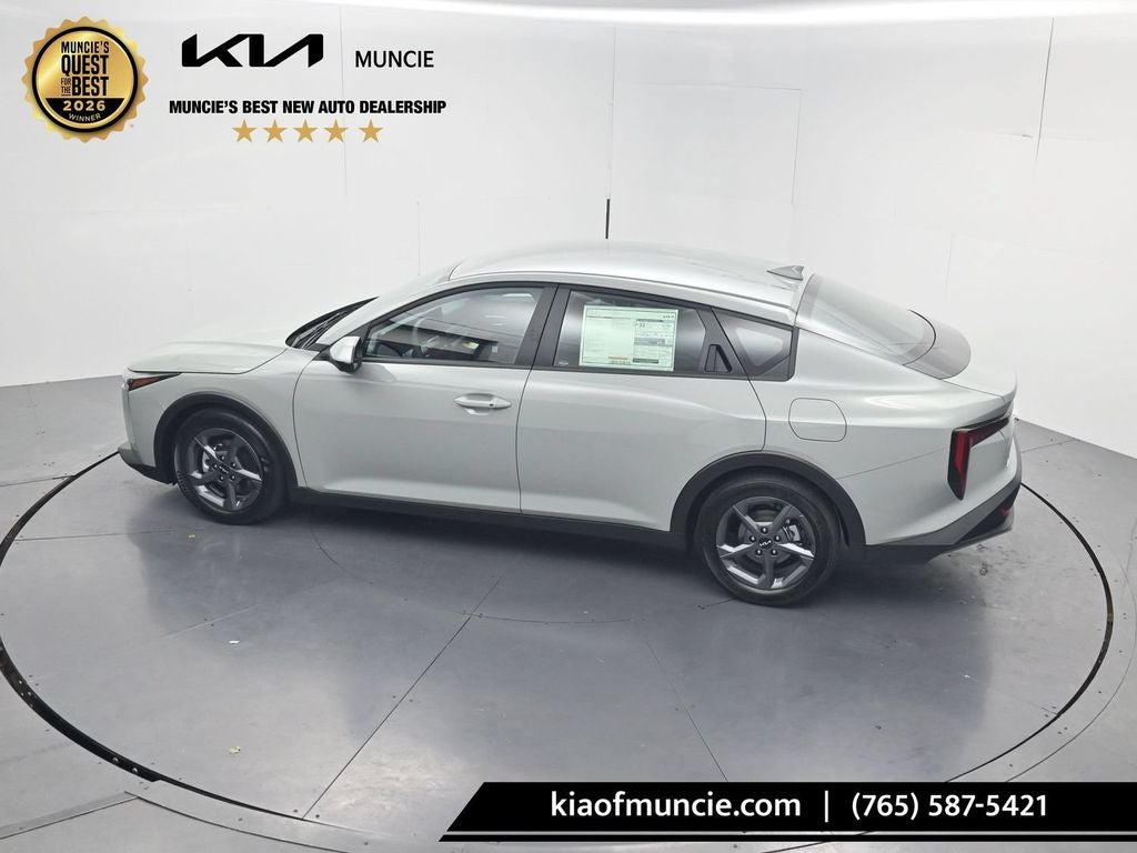 2026 Kia K4 LXS