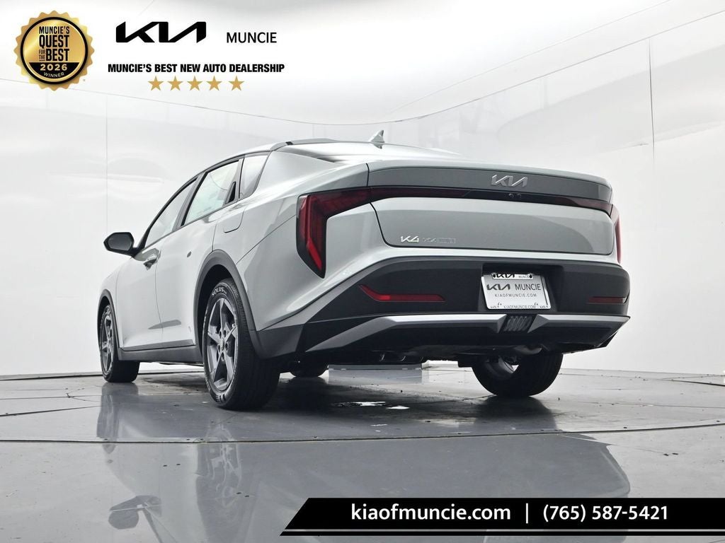 2026 Kia K4 LXS
