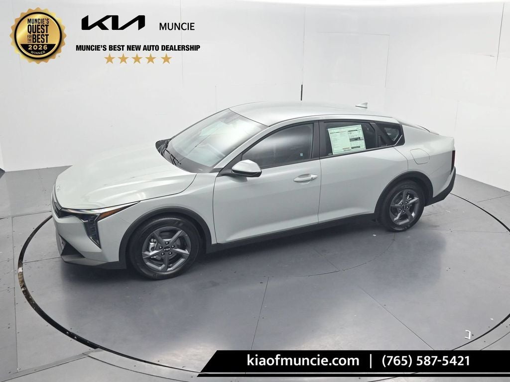 2026 Kia K4 LXS