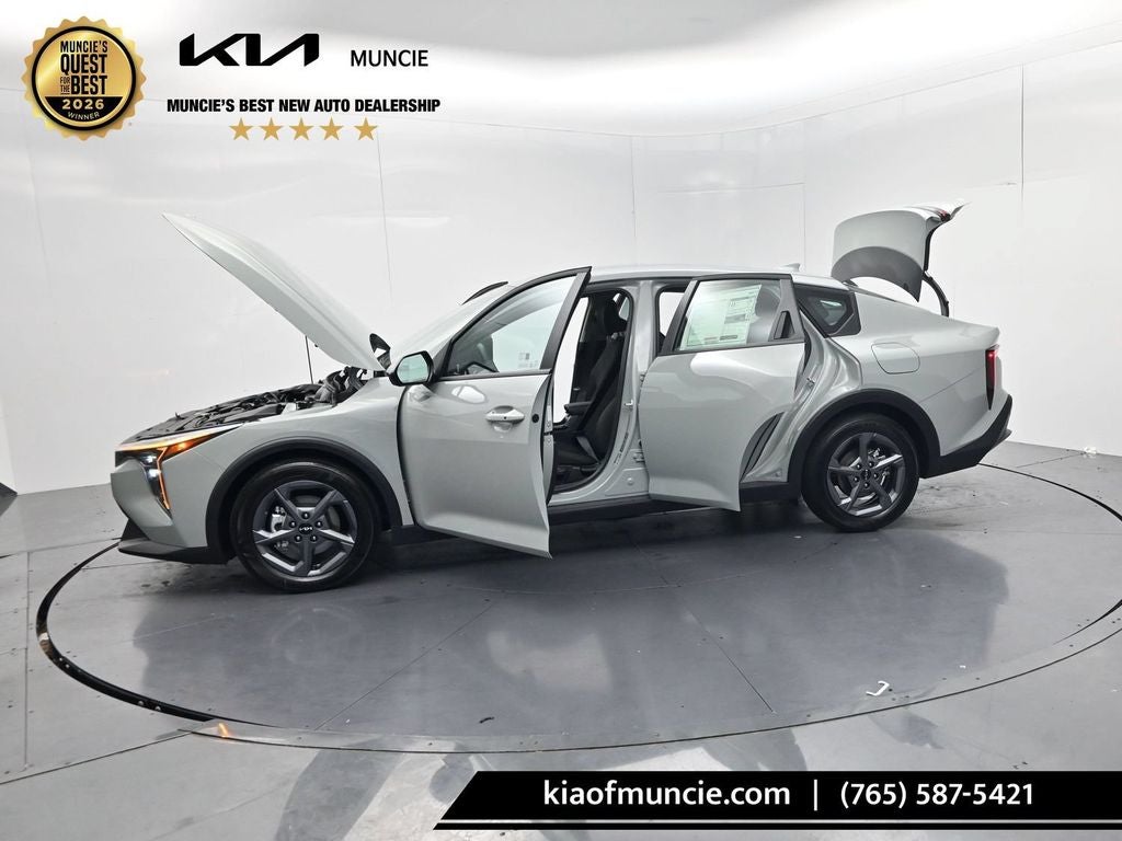 2026 Kia K4 LXS