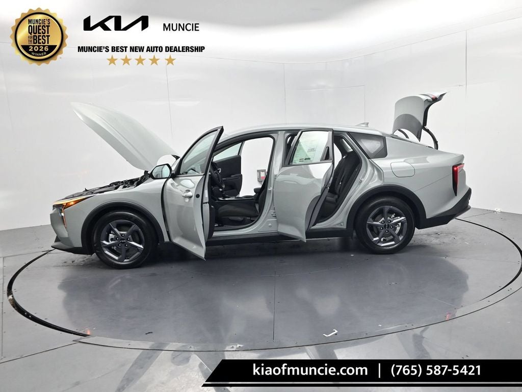 2026 Kia K4 LXS