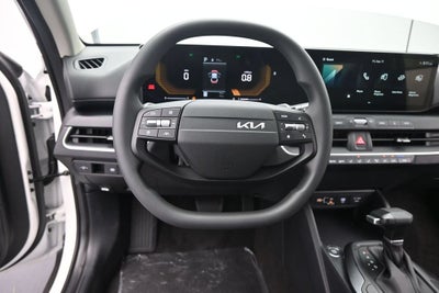 2026 Kia K4 LX
