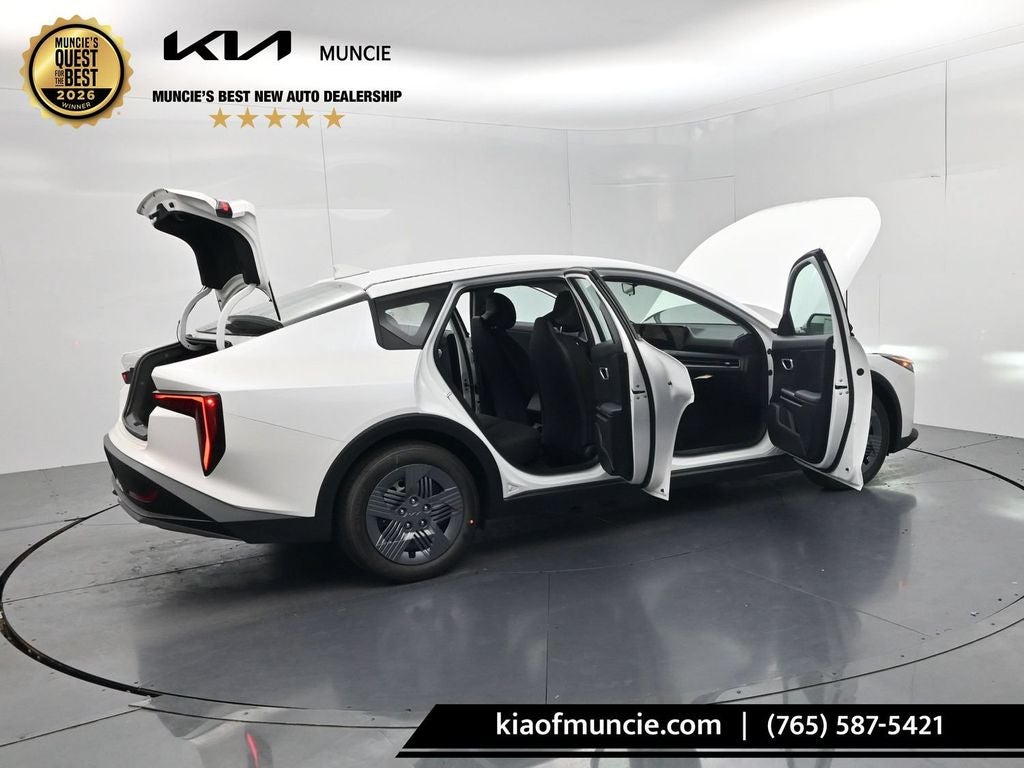 2026 Kia K4 LX