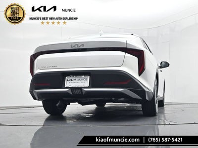 2026 Kia K4 LXS