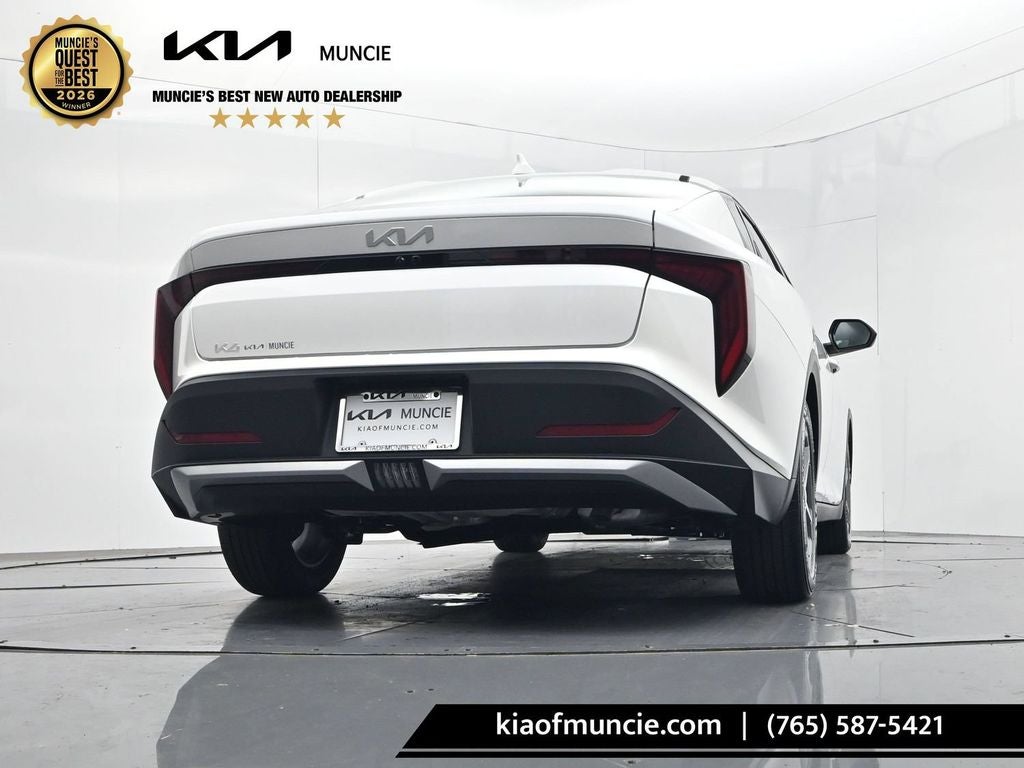 2026 Kia K4 LXS