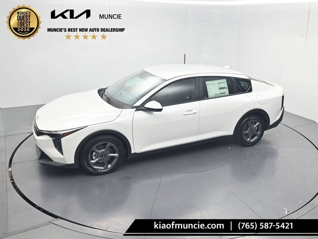 2026 Kia K4 LXS