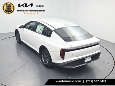 2026 Kia K4 LXS