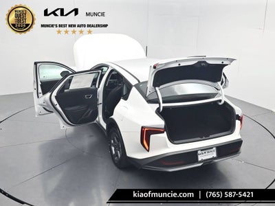 2026 Kia K4 LXS