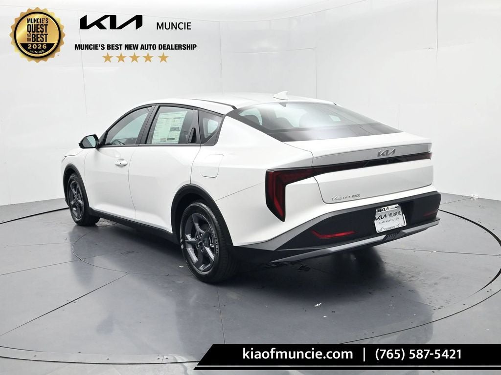 2026 Kia K4 LXS