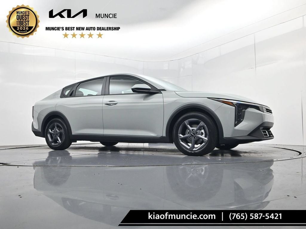 2026 Kia K4 LXS