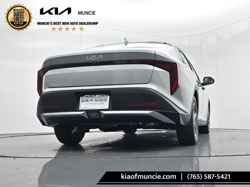 2026 Kia K4 LXS