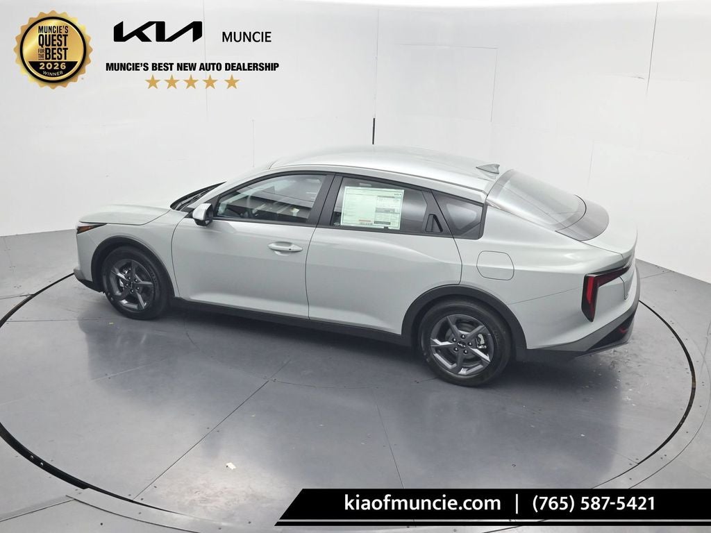 2026 Kia K4 LXS