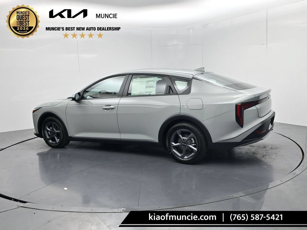 2026 Kia K4 LXS