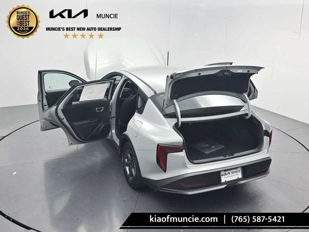 2026 Kia K4 LXS