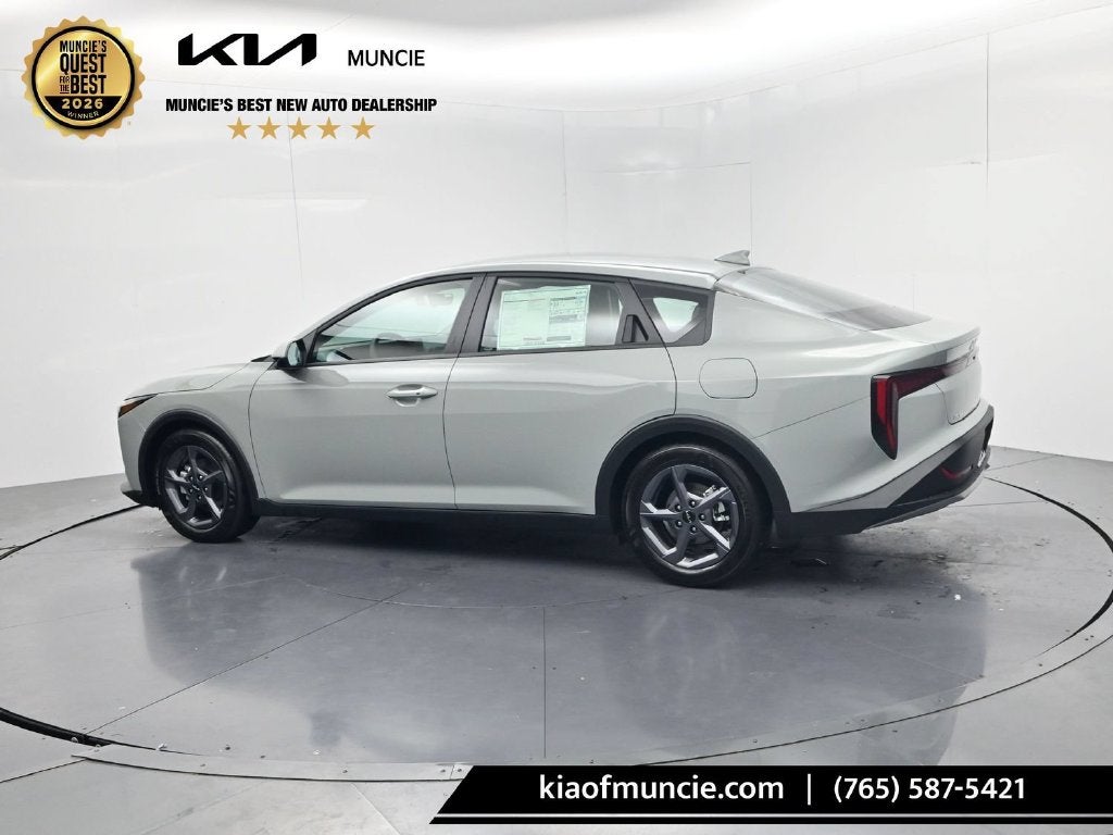 2026 Kia K4 LXS
