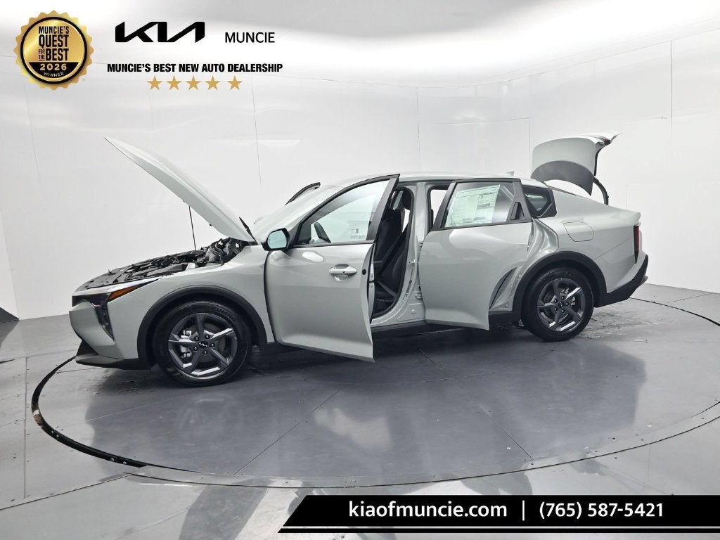 2026 Kia K4 LXS