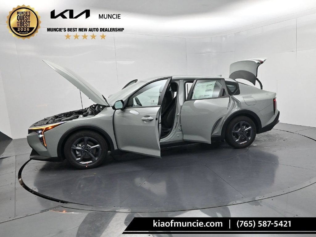 2026 Kia K4 LXS