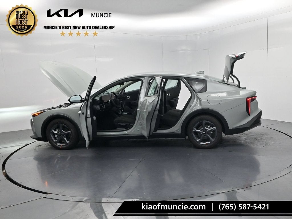 2026 Kia K4 LXS