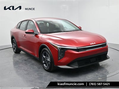 2025 Kia K4 LXS
