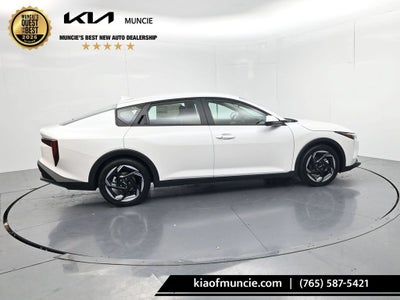 2026 Kia K4 EX