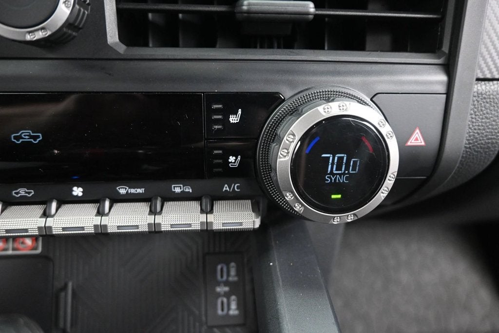 2024 Toyota Tacoma TRD Pro - Photo 33