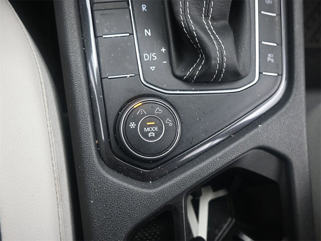 2021 Volkswagen Tiguan 2.0T SEL Premium R-Line