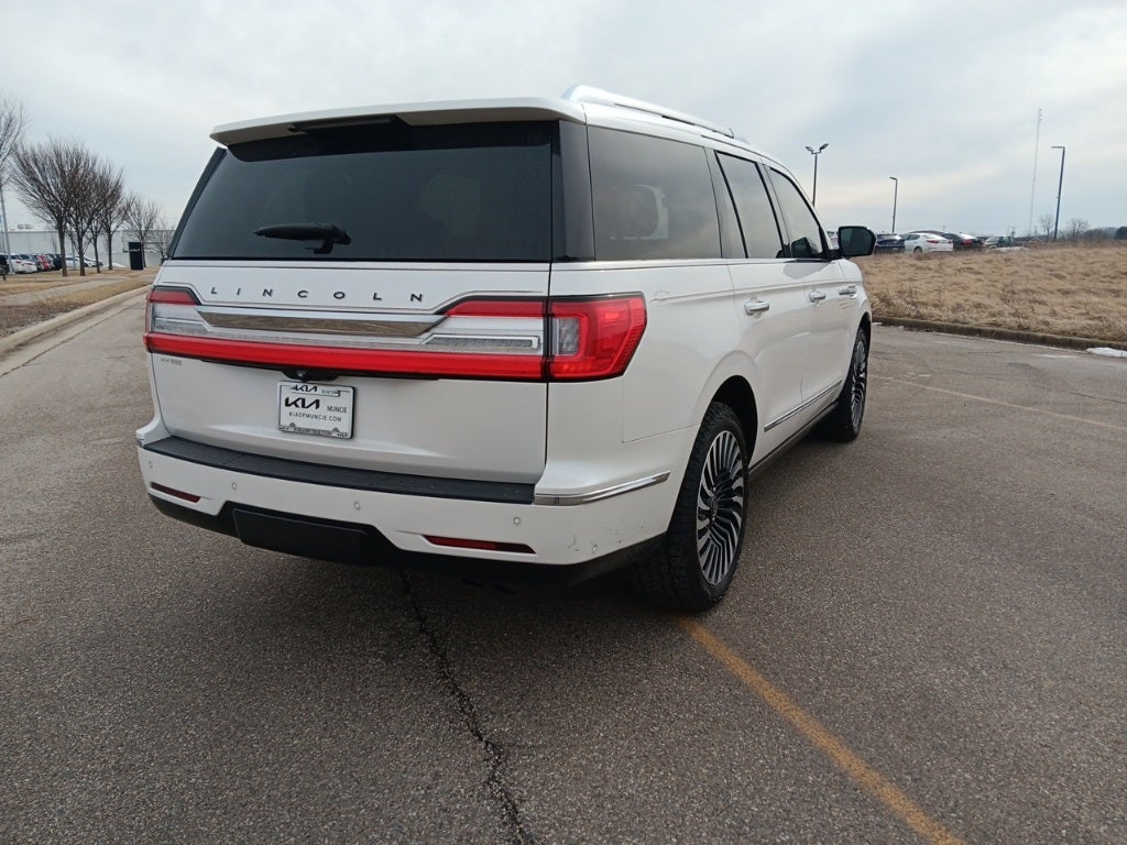 2018 Lincoln Navigator Black Label