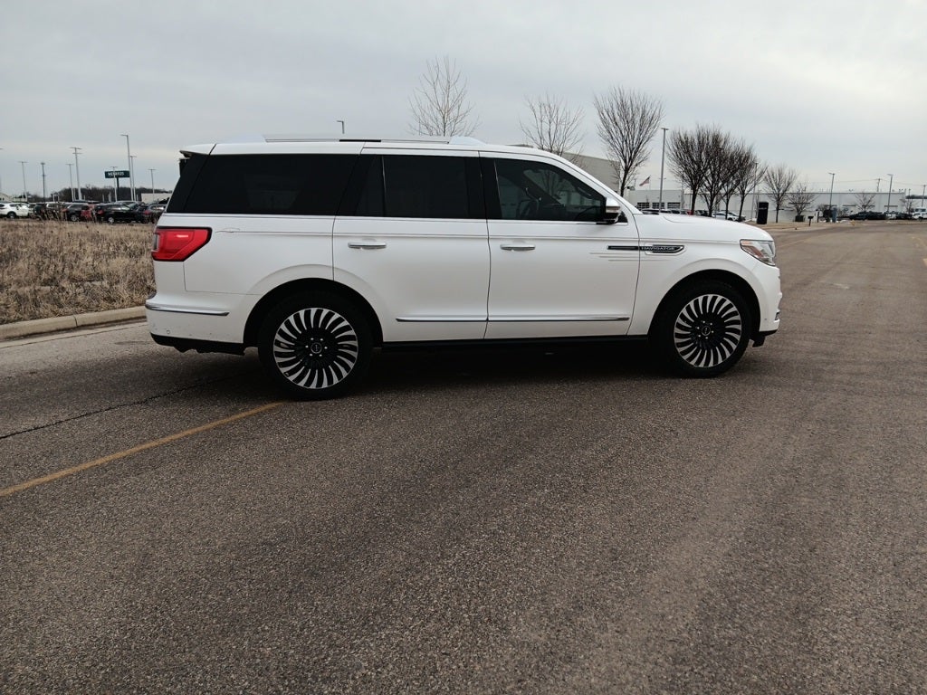 2018 Lincoln Navigator Black Label